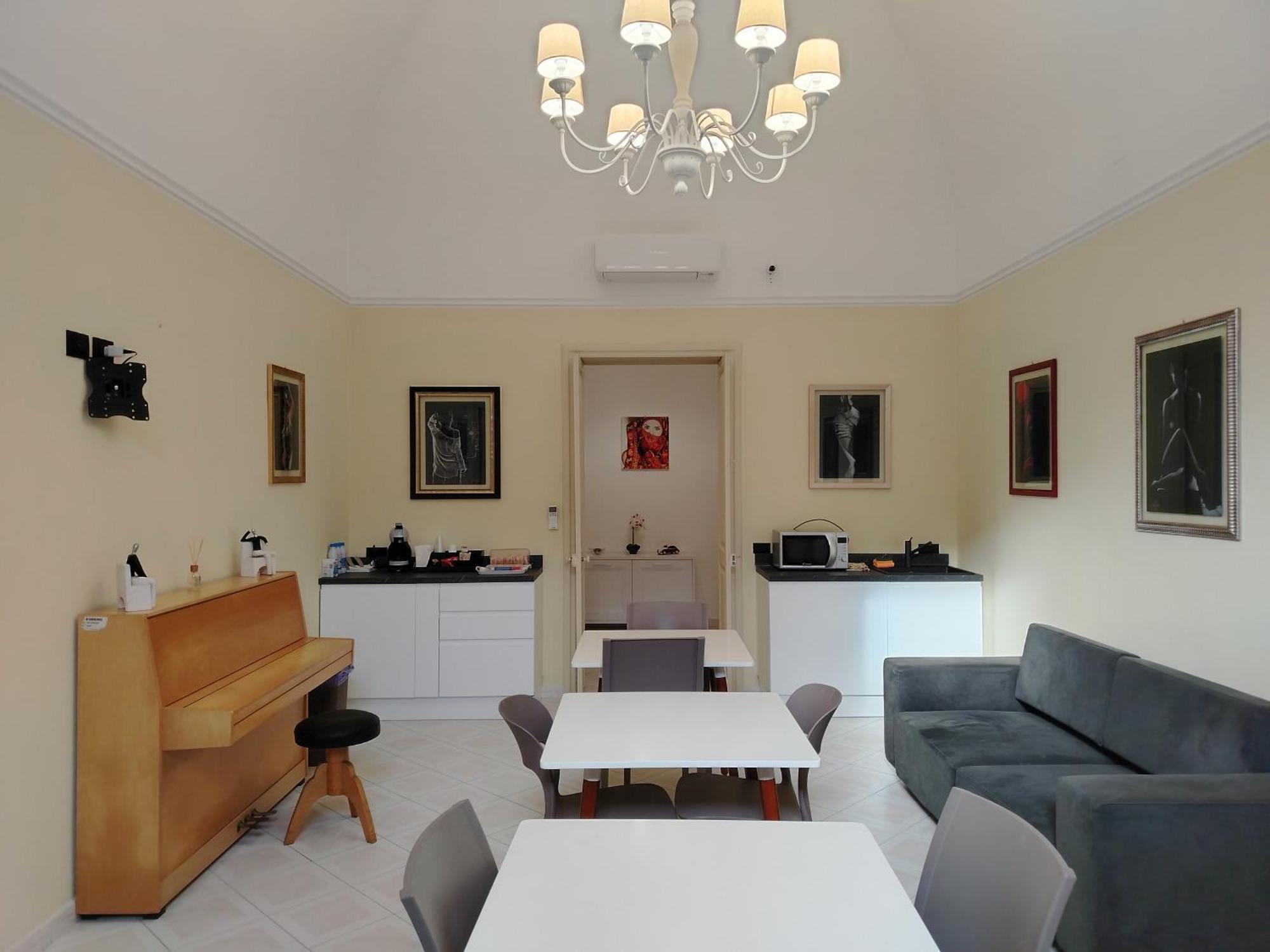 Palazzo Castellano Bed & Breakfast Lecce Ngoại thất bức ảnh